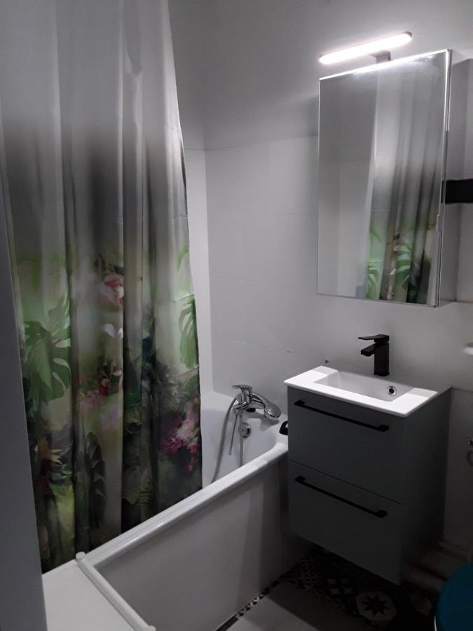 Pour Cure Et Ski Apartman Bagnères-de-Luchon Kültér fotó